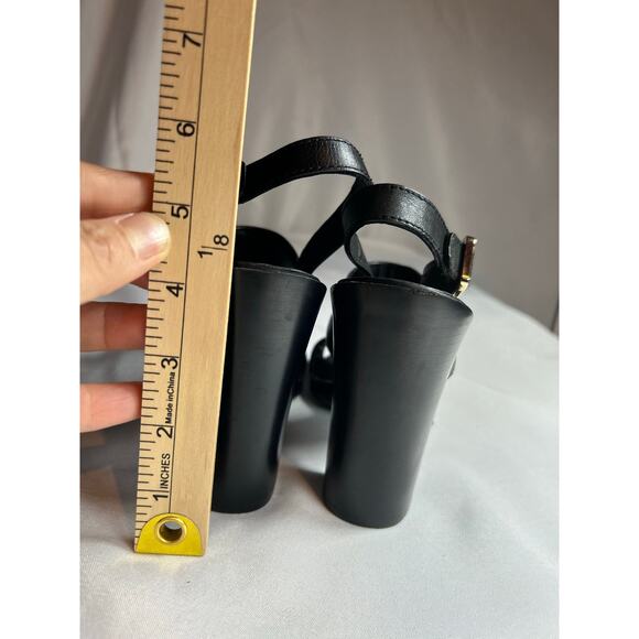 Tory Burch Fletcher Black Leather Heeled Sandal Size 7.5  barely used black - Picture 3 of 11